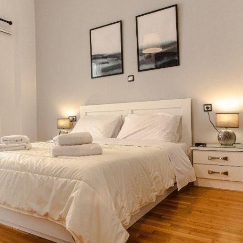 Żarówka LED Świeczka E27 B35 5W = 40W 470lm 3000K Barwa Ciepła 180°