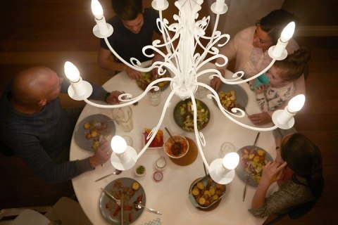 Żarówka E14 LED ŚWIECZKA 7W 630lm Barwa Zimna 6500K 180° Energooszczędna