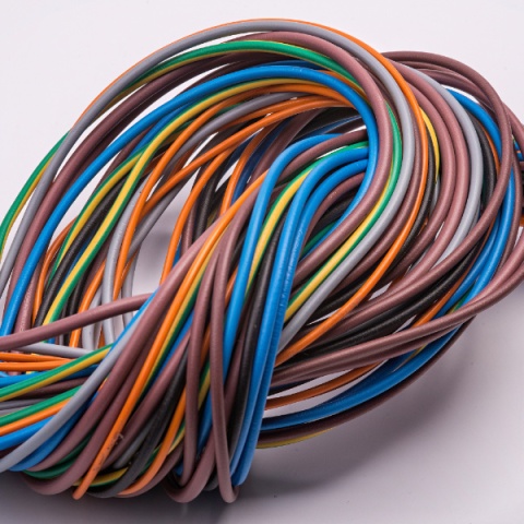 Przewód instalacyjny H05V-K (LgY) 1mm² linka Czarwona 1m