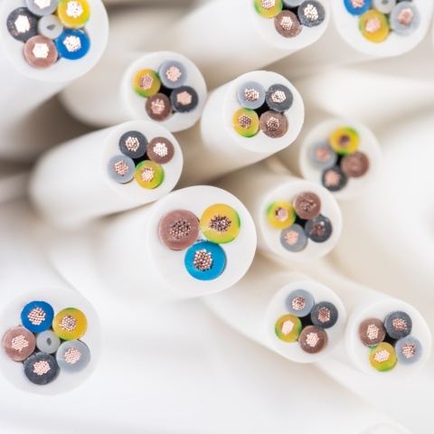 Przewód elektryczny okrągły 3x1,5 H03VVF OMY 300V 3x1,5 linka Biała 1m