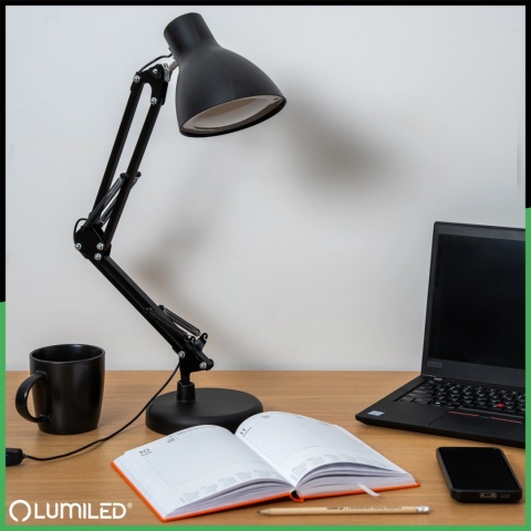 Czarna lampka MARTI z regulowanym ramieniem i pilotem