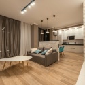 Żarówka LED kulka 880 lm ciepłe światło 3000 K