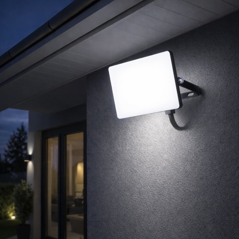 Naświetlacz LED 50W 5000lm 5000K IP65 Zewnętrzny Czarny Garaż Ogród