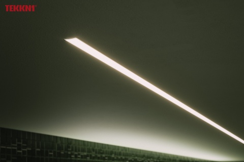 Profil do LED p/t aluminiowy anodowany MOSSO srebrny, klosz mleczny PC 2,02 m