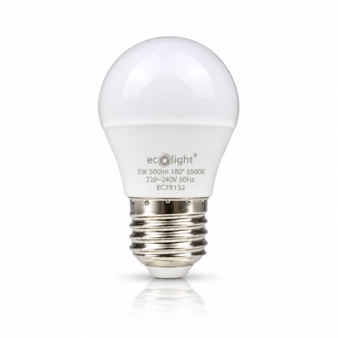 Żarówka LED E27 G45 5W 6500K ECO LIGHT EC79132 na białym tle z odbiciem.