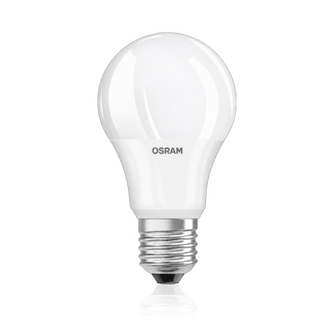 Żarówka LED E27 OSRAM AC31145 4,9W 2700K — czysty widok z odbiciem premium