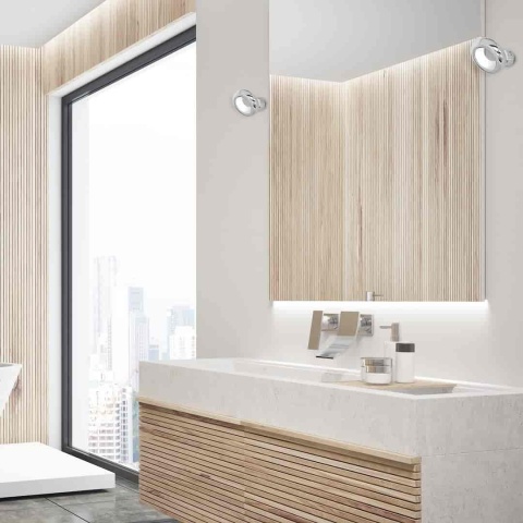 Kinkiety MERCURIO przy szerokim lustrze - aranżacja wnętrza