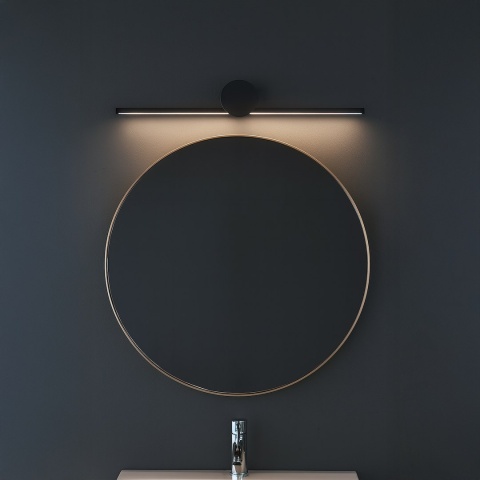 Kinkiet ARTIST czarny 6W LED 40cm - aranżacja z okrągłym lustrem
