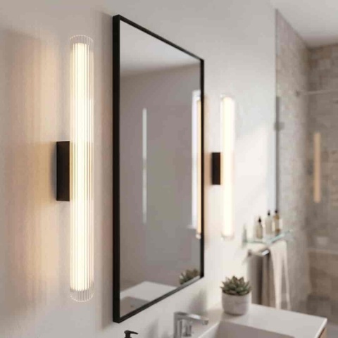 Kinkiet TRIVIA BLACK LED 11W - aranżacja przy lustrze w łazience
