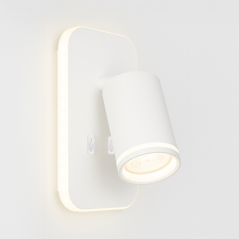 Kinkiet PIPE RING biały GU10 i LED 6W - włączona oprawa na jasnej ścianie